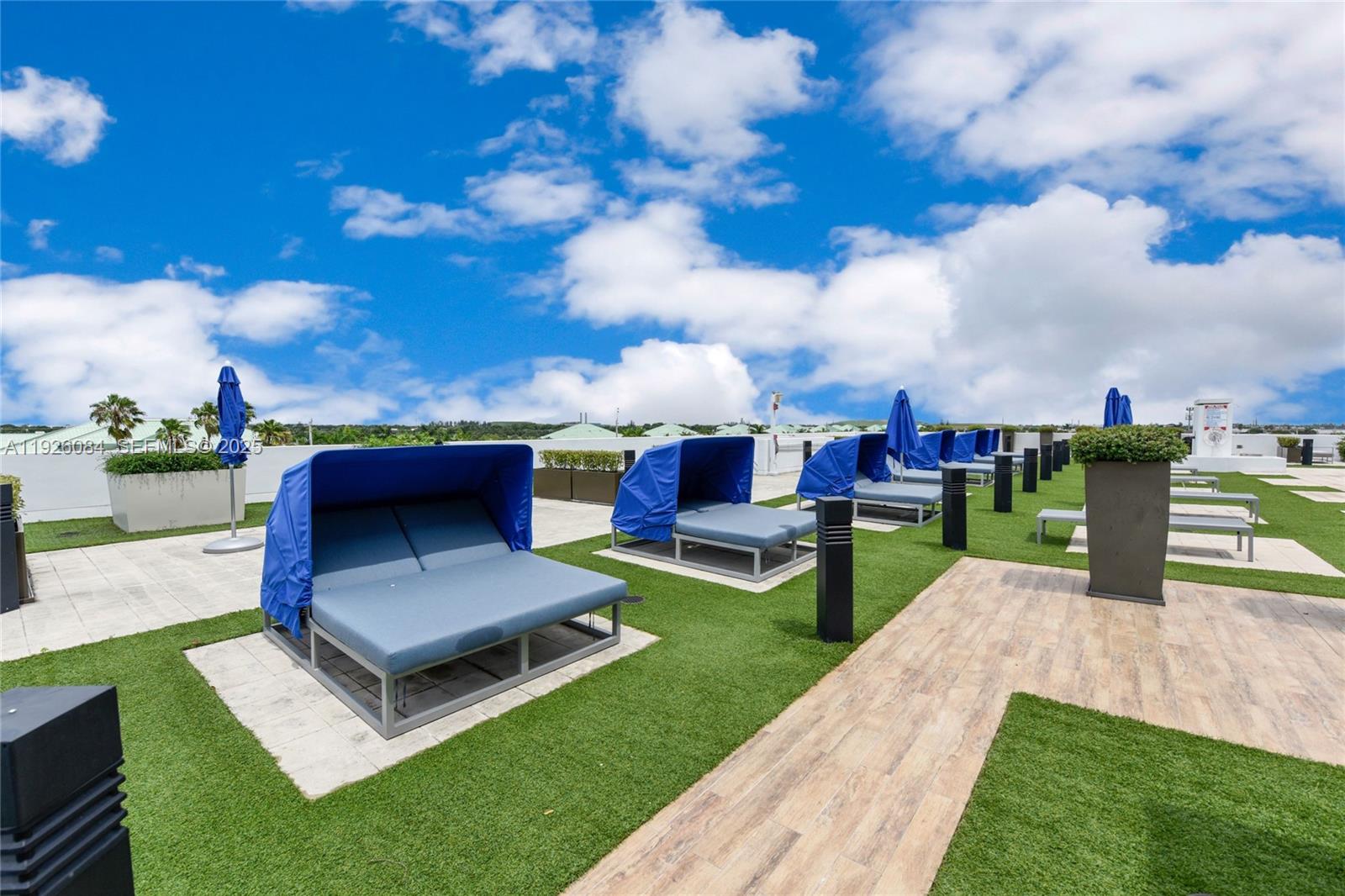 5252 PASEO CONDO - Residential