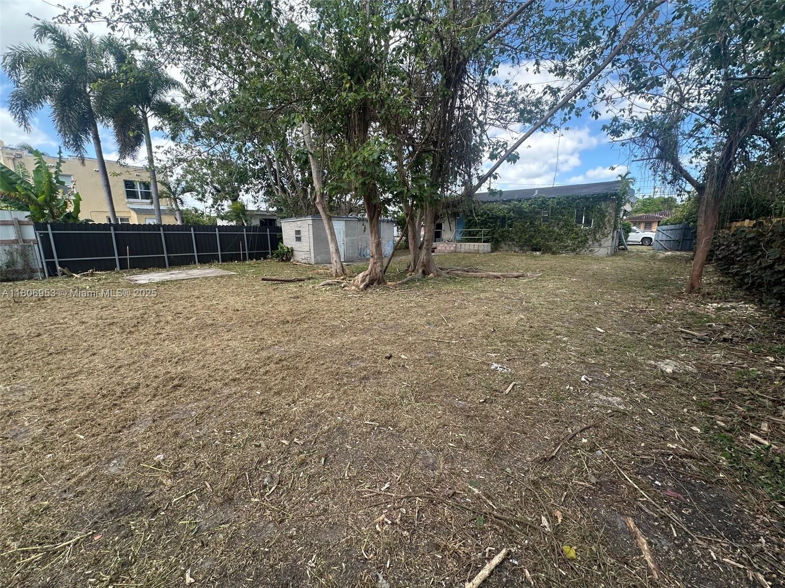 2020 SW 57th Ct