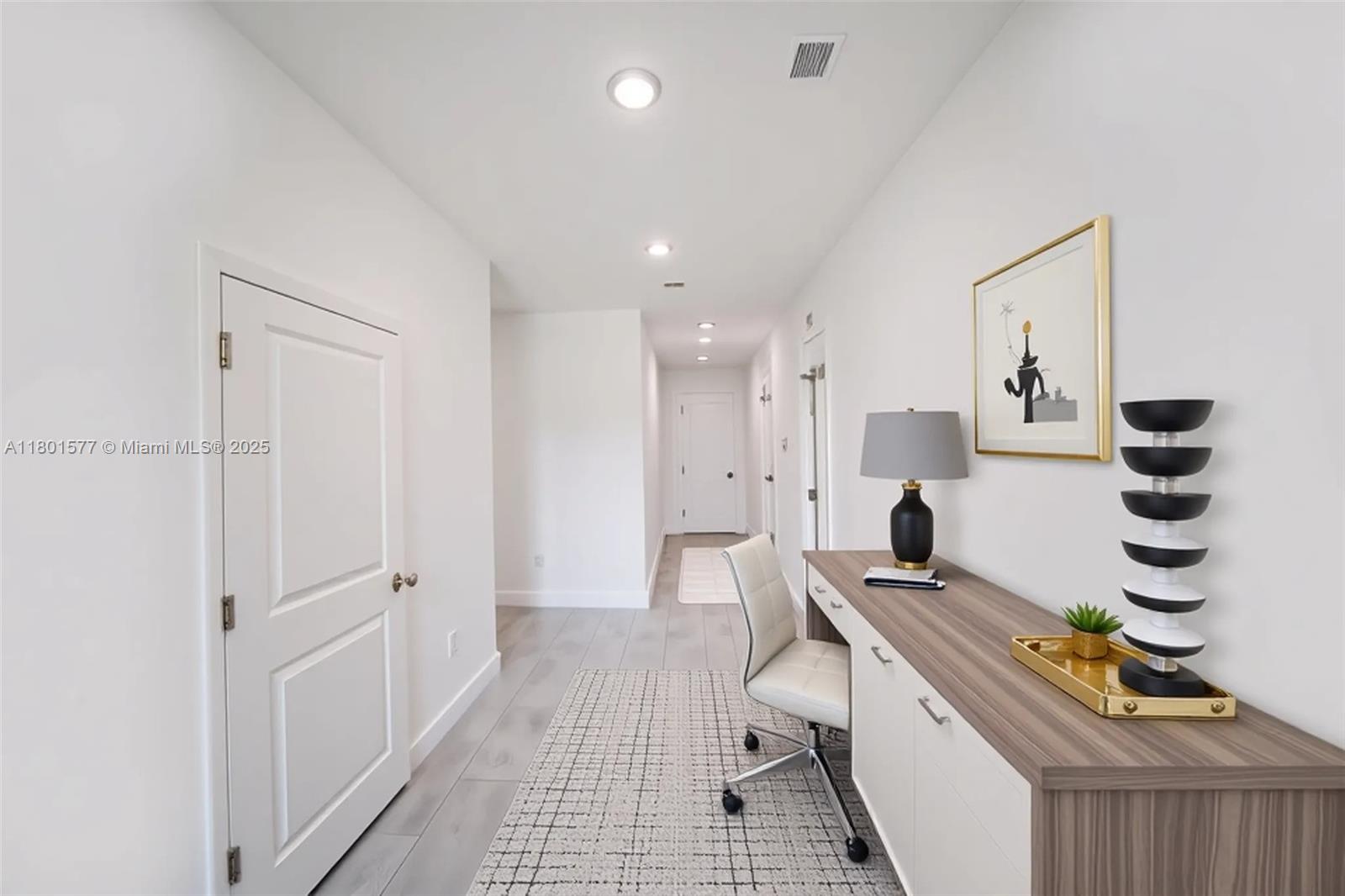 2020 S montana Cir