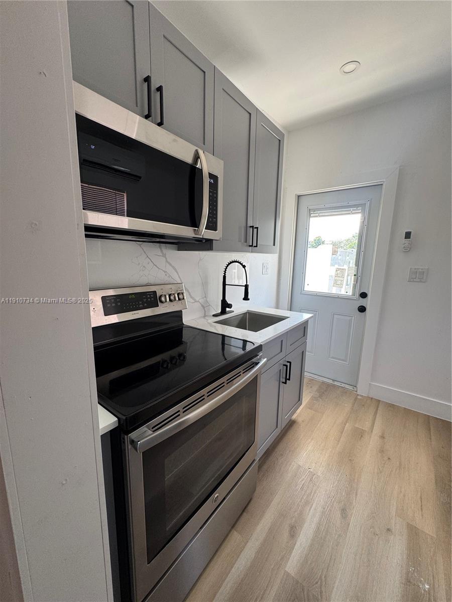 LE JEUNE ADDN SEC 1 - Residential