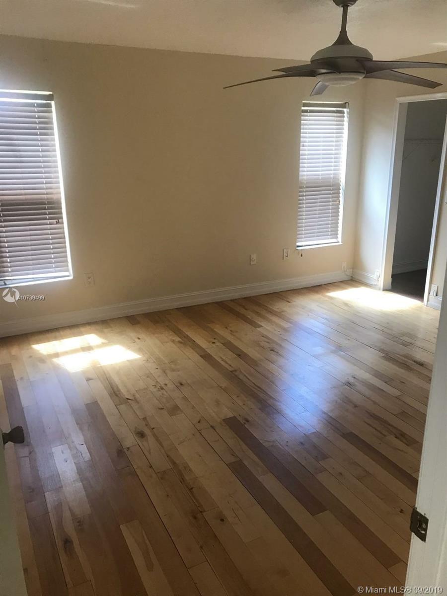 SUNRISE GOLF VILLAGE SEC - Residential