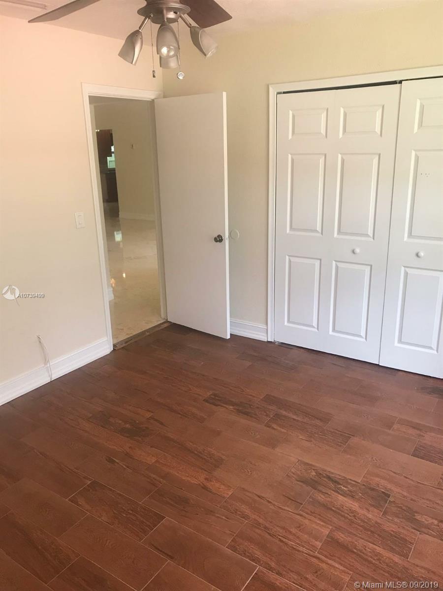 SUNRISE GOLF VILLAGE SEC - Residential