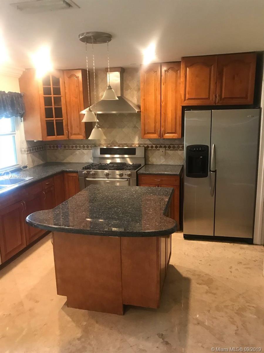 SUNRISE GOLF VILLAGE SEC - Residential