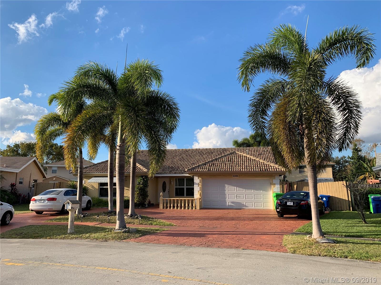 SUNRISE GOLF VILLAGE SEC - Residential