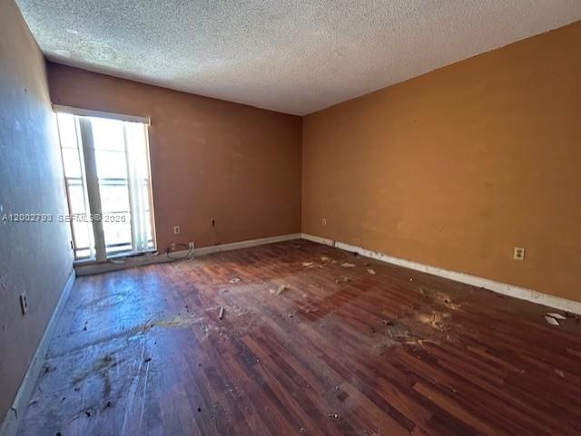 SUNSET VILLAS CONDO - Residential