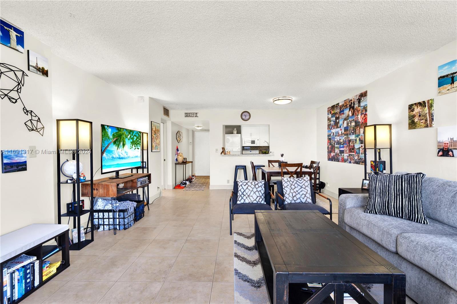 1901 Brickell Ave B711