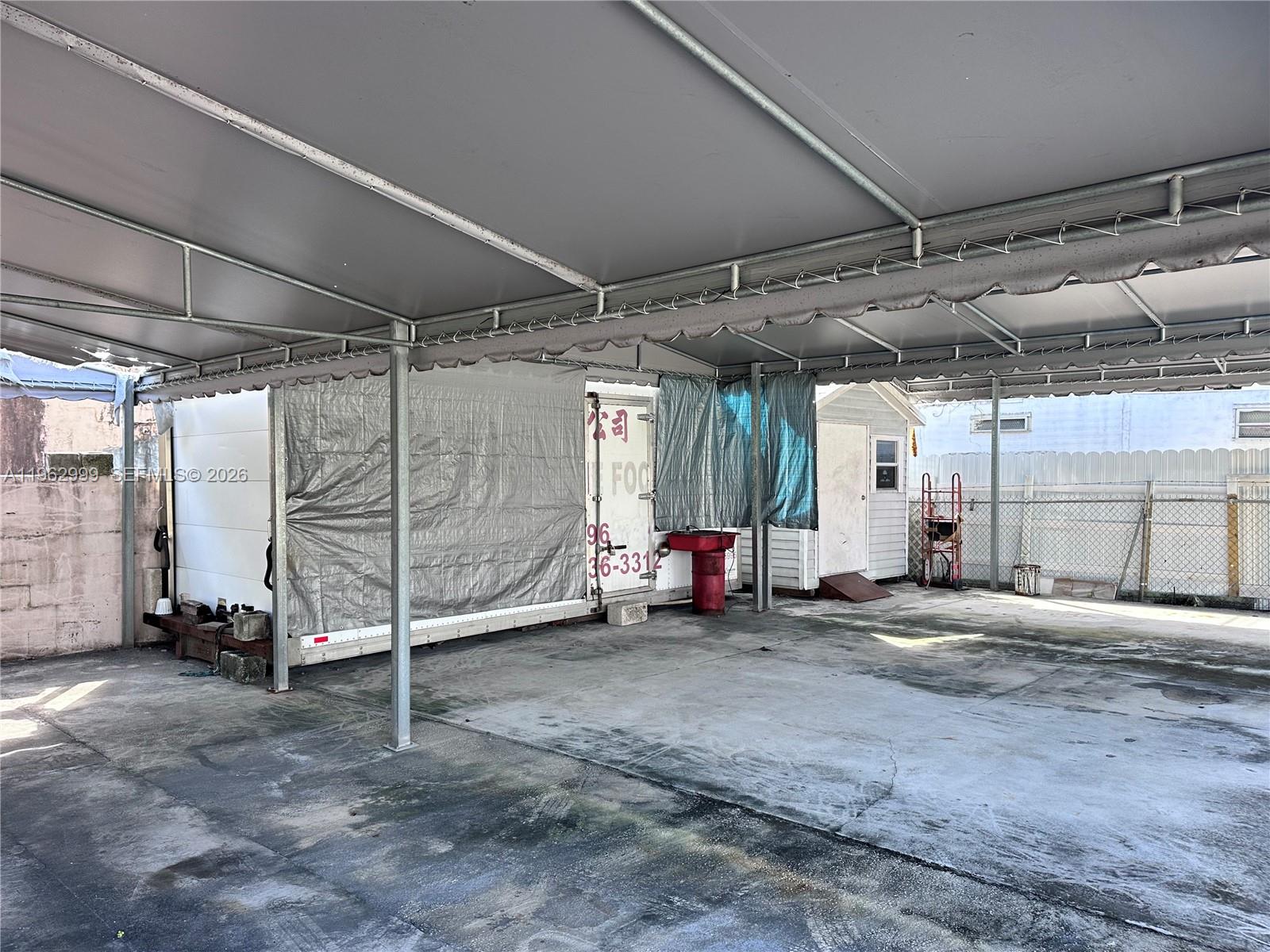 SOUTH HOLLYWOOD AMD PLAT - Residential