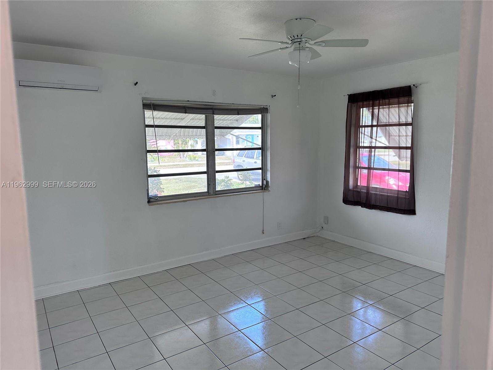 SOUTH HOLLYWOOD AMD PLAT - Residential