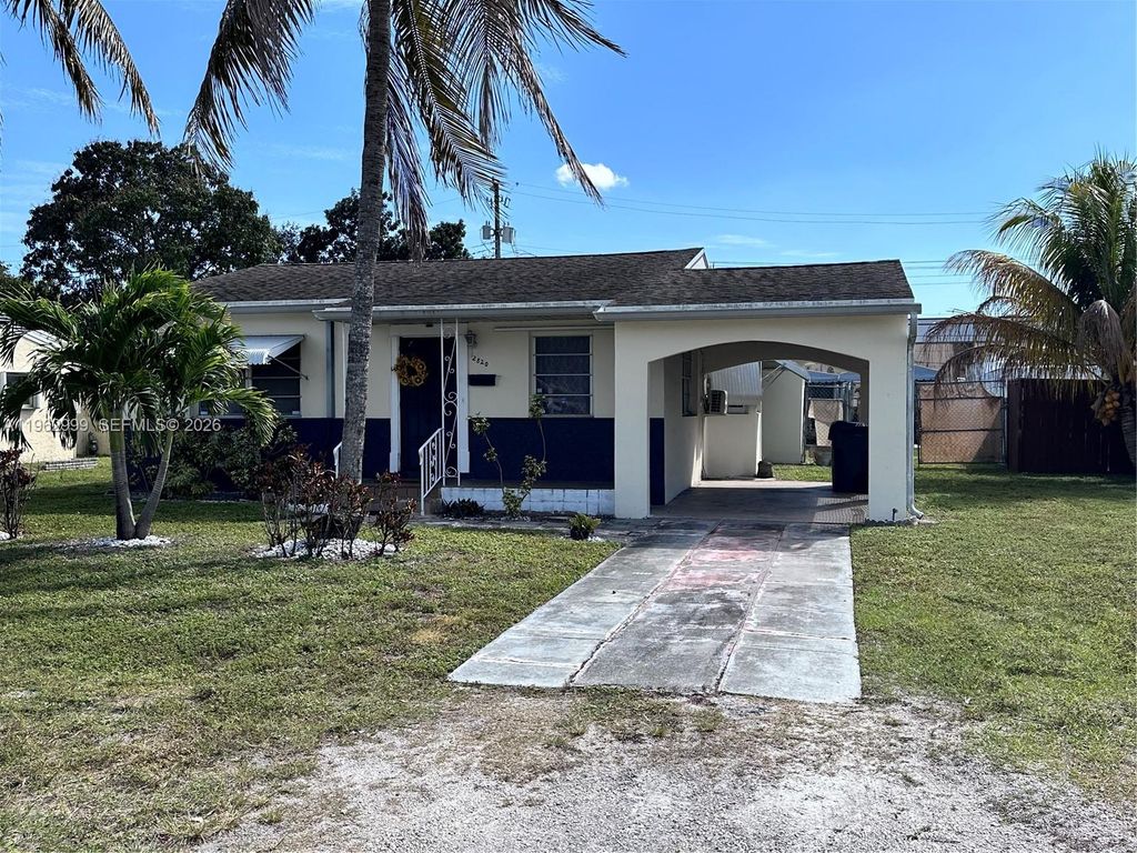 Photo of 2820 Fletcher St, Hollywood, FL 33020 (MLS # A11962999)