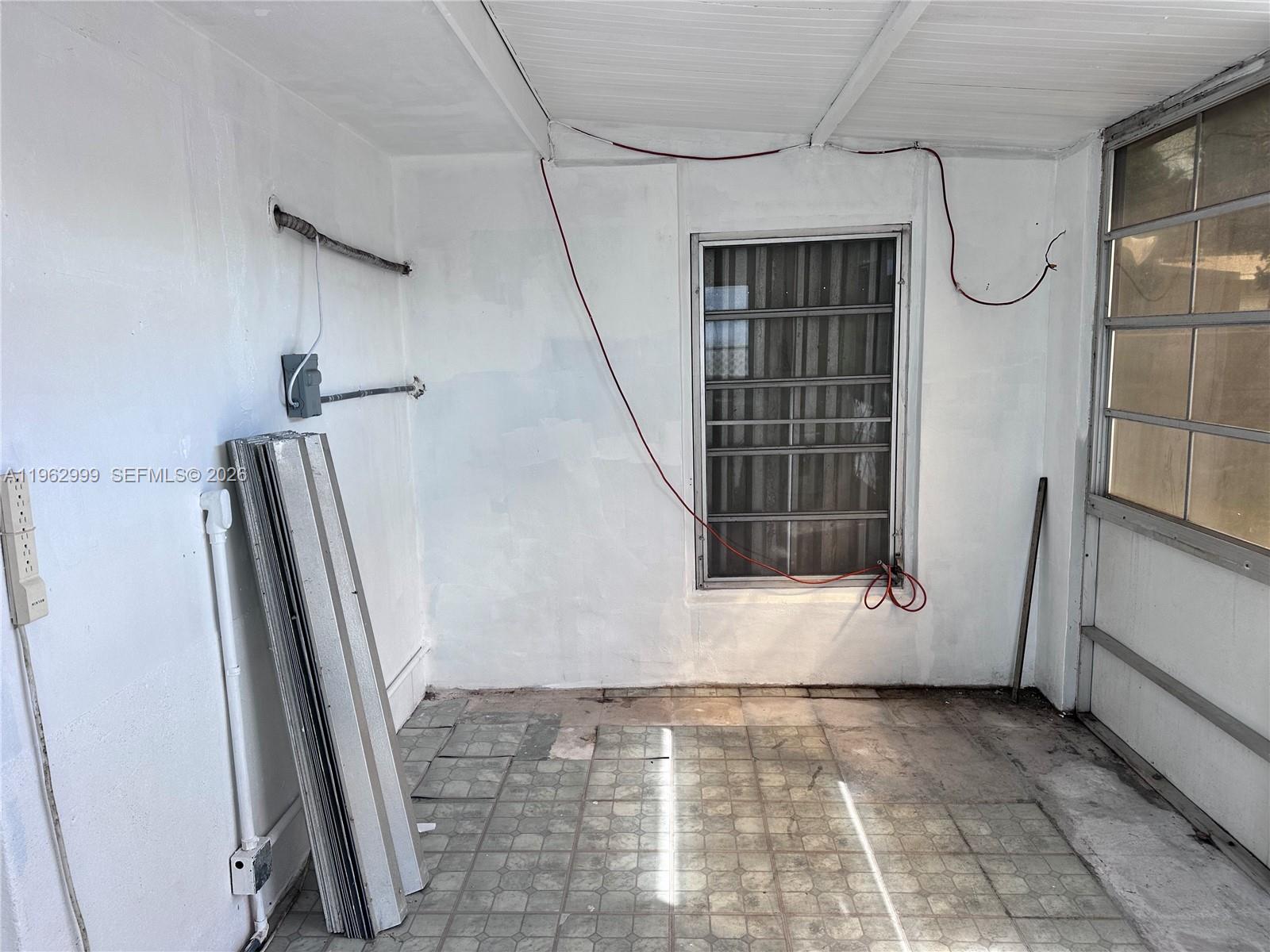 SOUTH HOLLYWOOD AMD PLAT - Residential