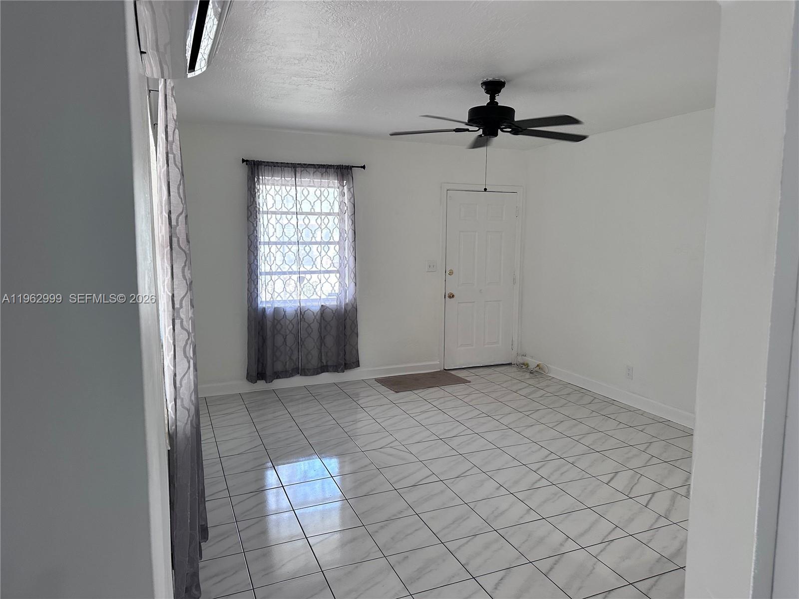 SOUTH HOLLYWOOD AMD PLAT - Residential