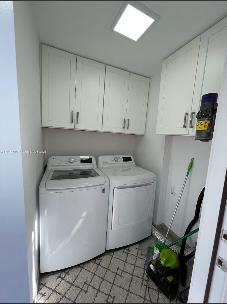KINGS POINT NORMANDY COND - Residential Lease