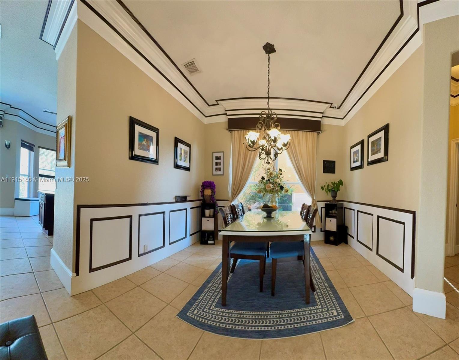 MAPLERIDGE - Residential