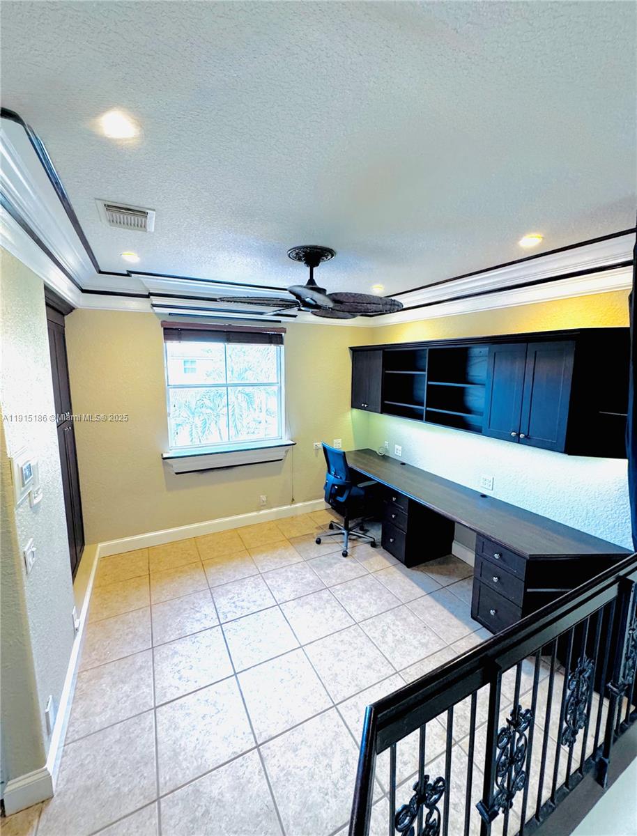 MAPLERIDGE - Residential