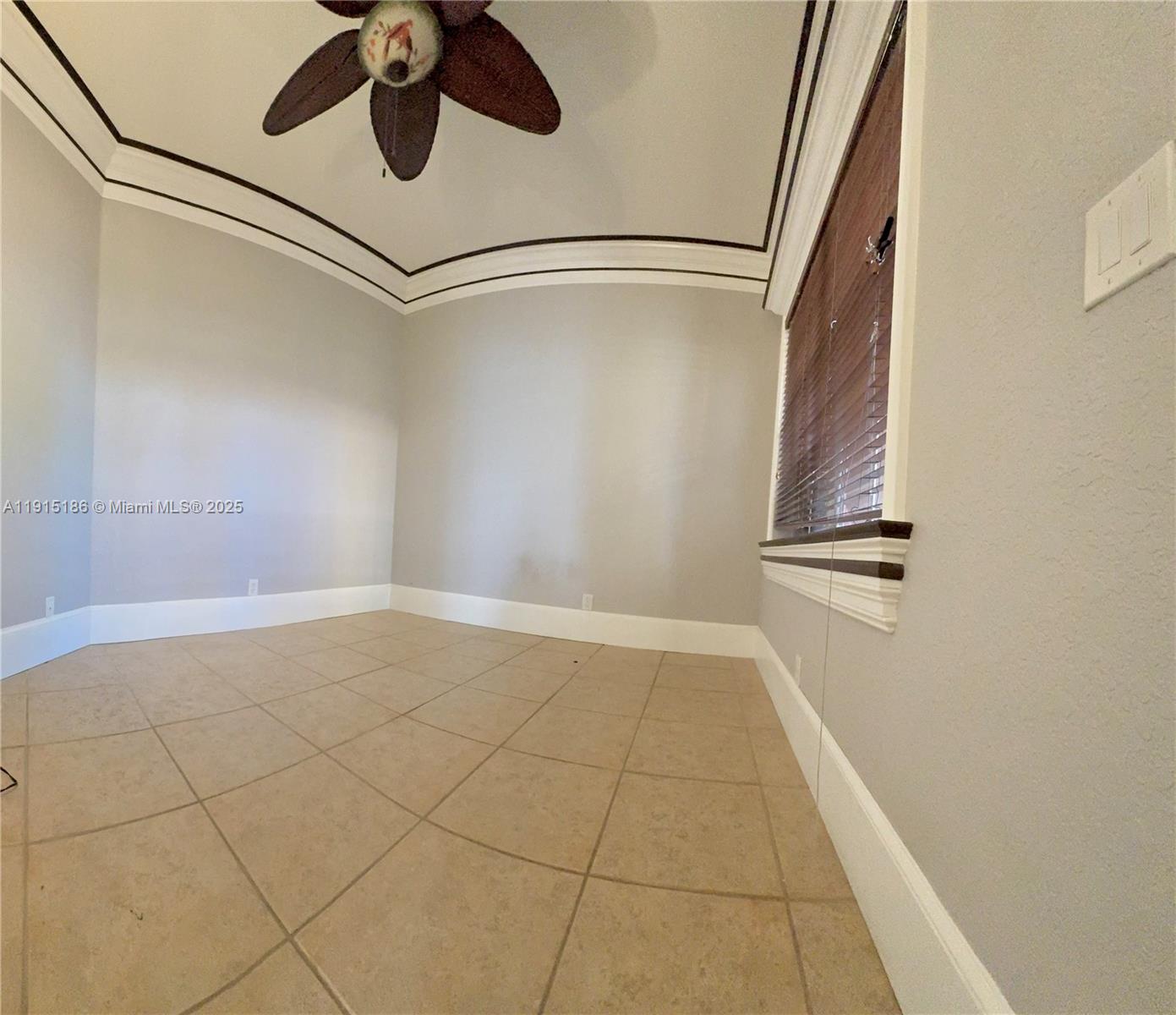 MAPLERIDGE - Residential