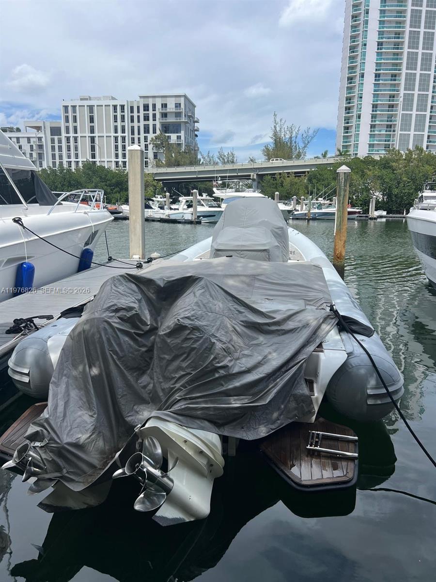 3575 Mystic Pointe Dr