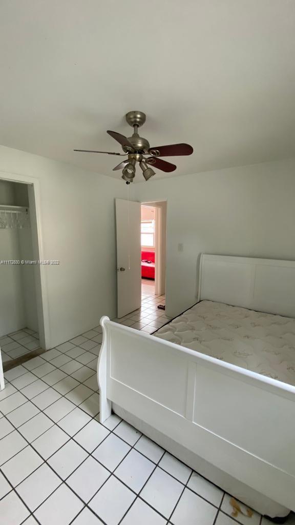 HOLLYWOOD - Residential Lease