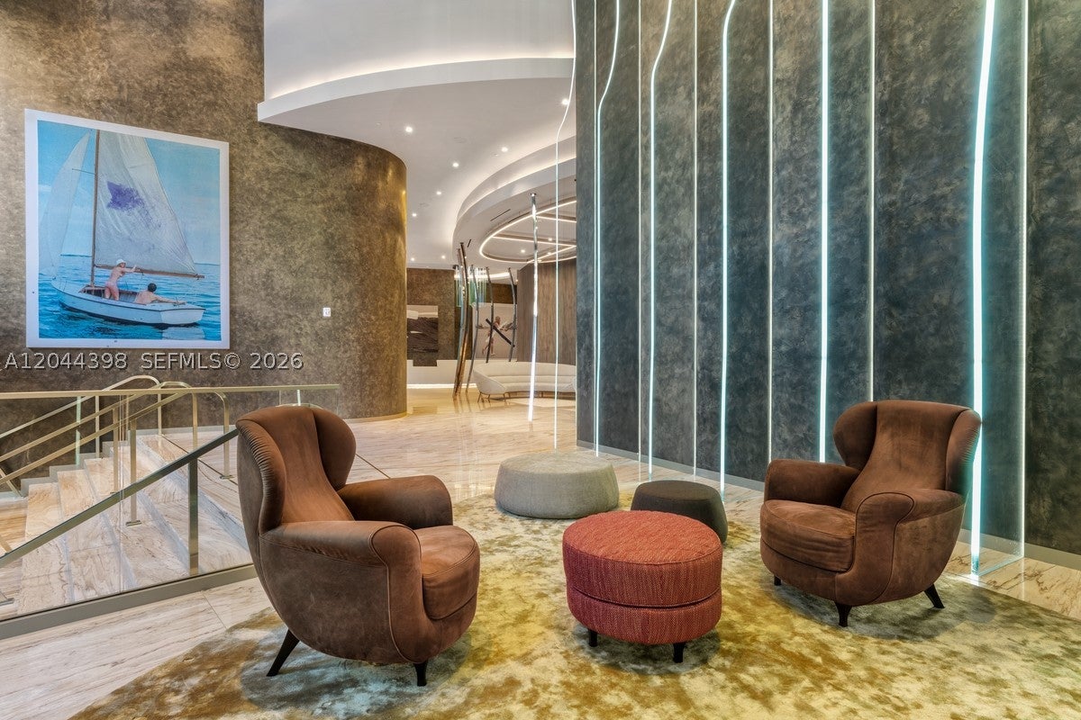 1000 Brickell Plz 3410