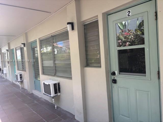 921 MERIDIAN AVE APTS CON - Residential Lease