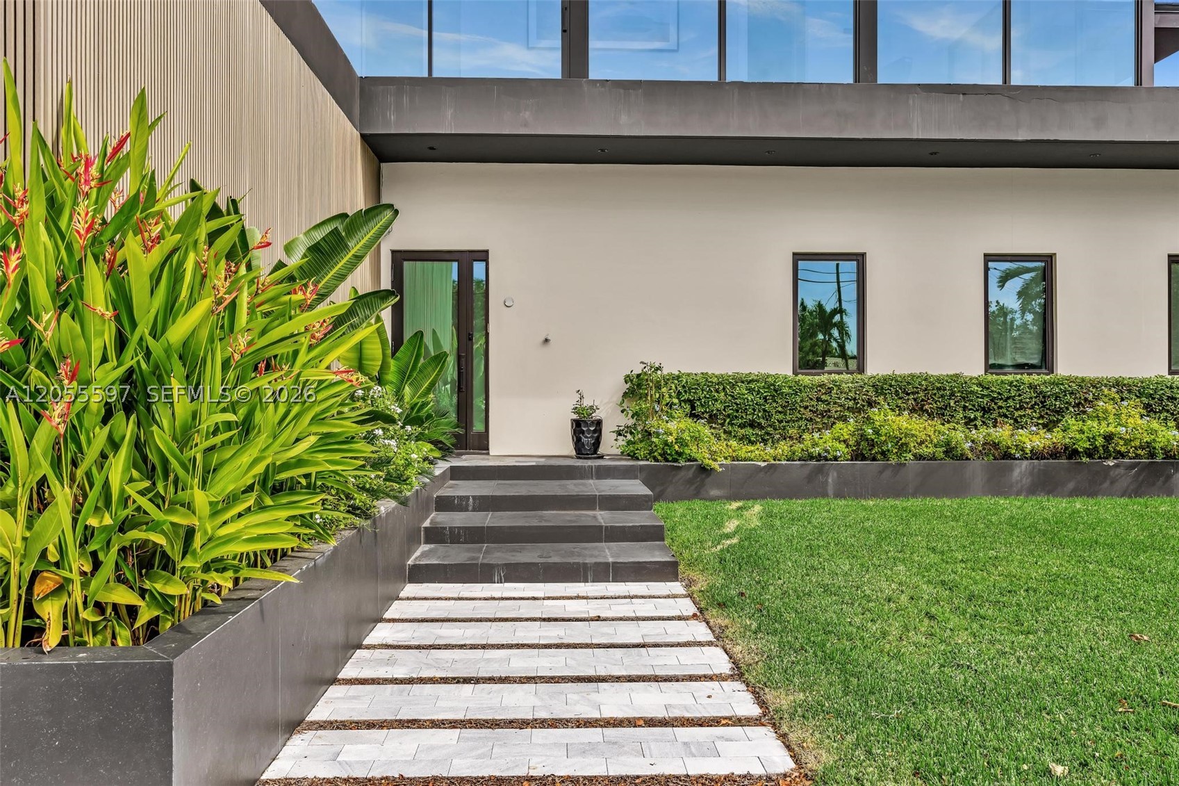 13045 Coronado Ter