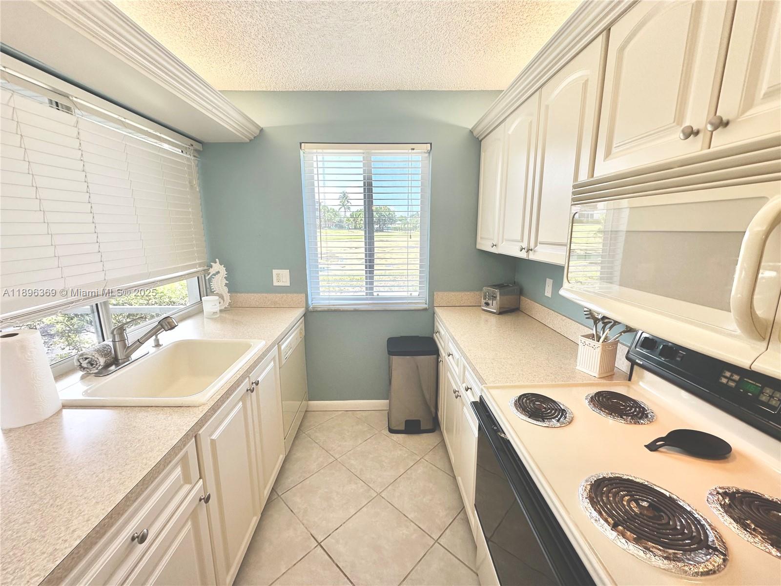 JUPITER BAY ONE THRU SIX - Residential