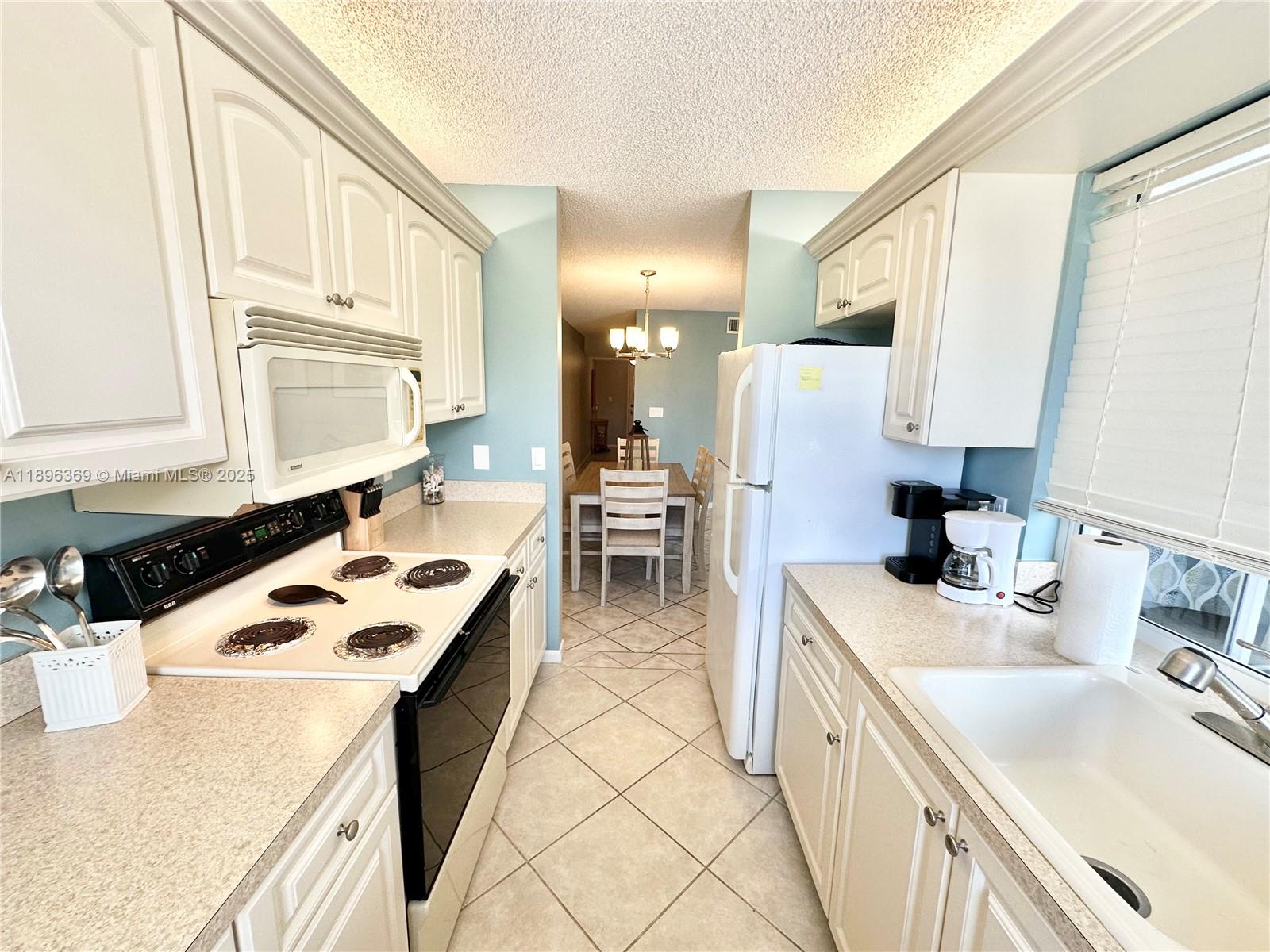 JUPITER BAY ONE THRU SIX - Residential