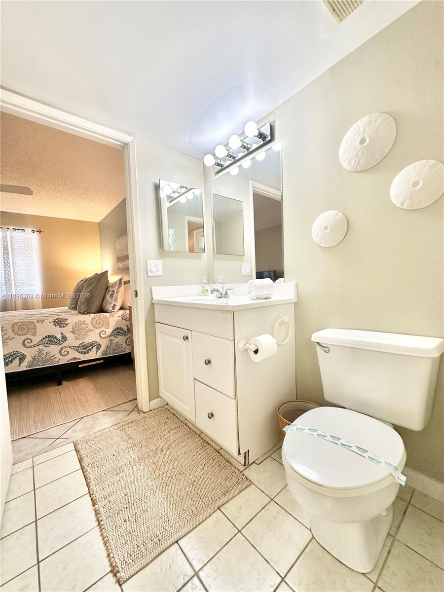 JUPITER BAY ONE THRU SIX - Residential