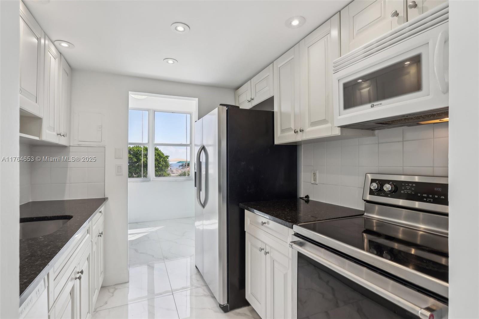 101 Briny Ave 401