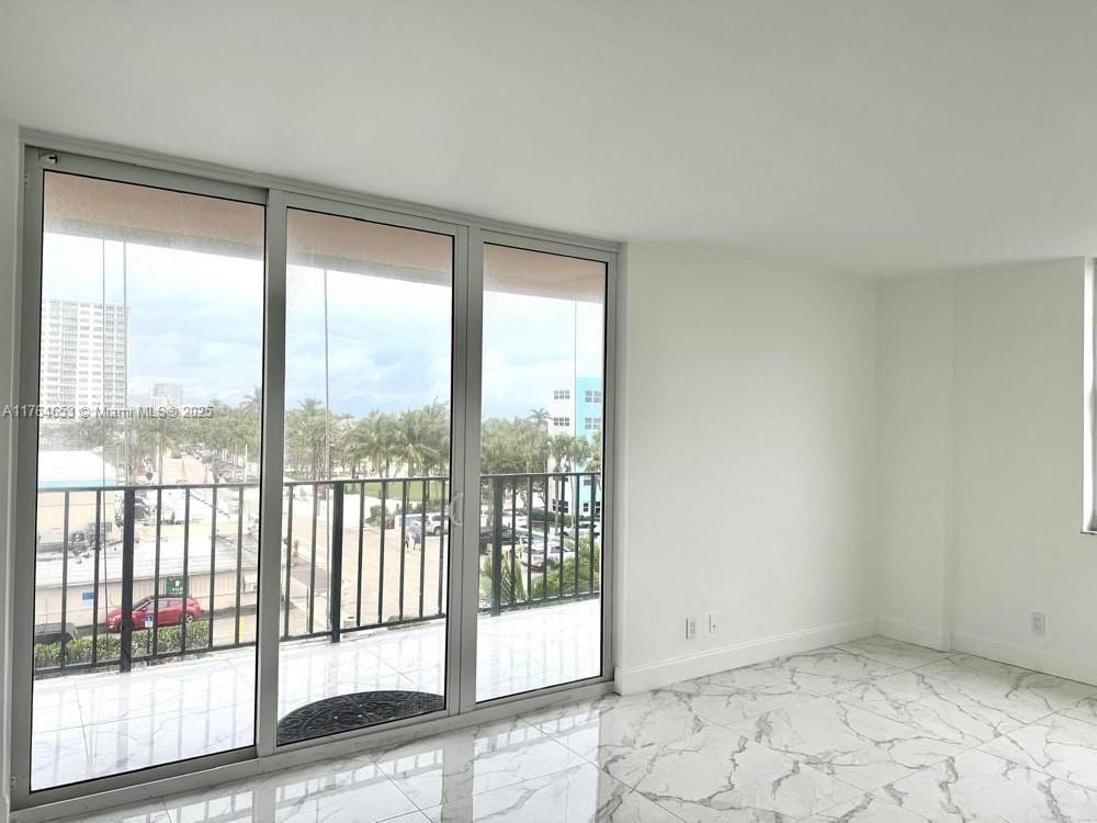 POMPANO BEACH CLUB NORTH - Residential