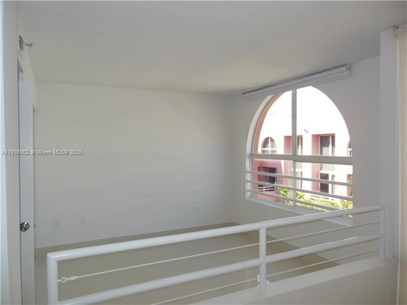 GROVE SQUARE CONDO - Residential Lease