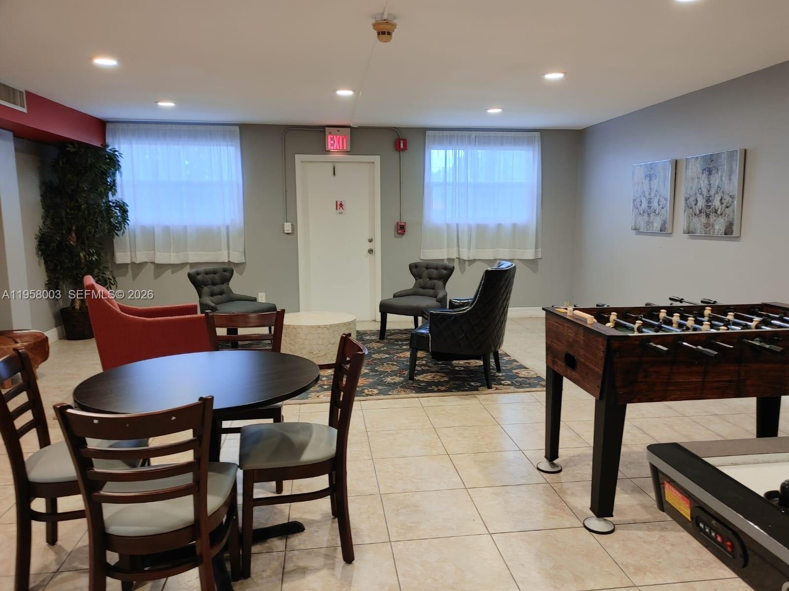 STRAND PLAZA CONDO - Residential Lease