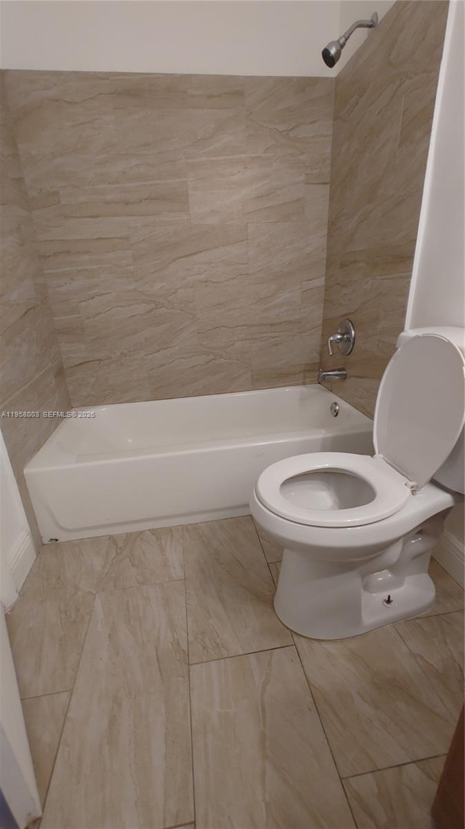 STRAND PLAZA CONDO - Residential Lease