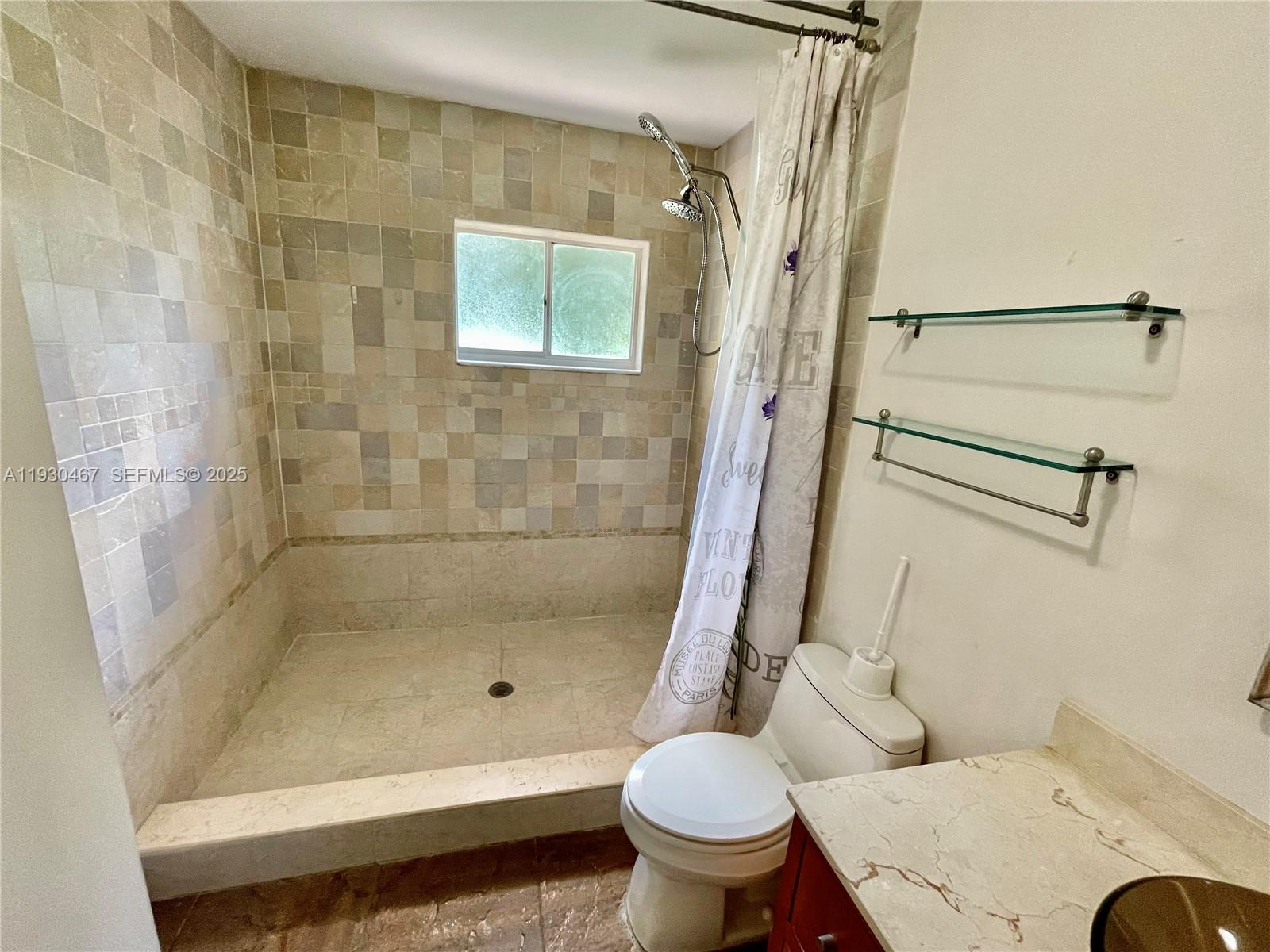 LAKESIDE AT THE HAMMOCKS - Residential Lease