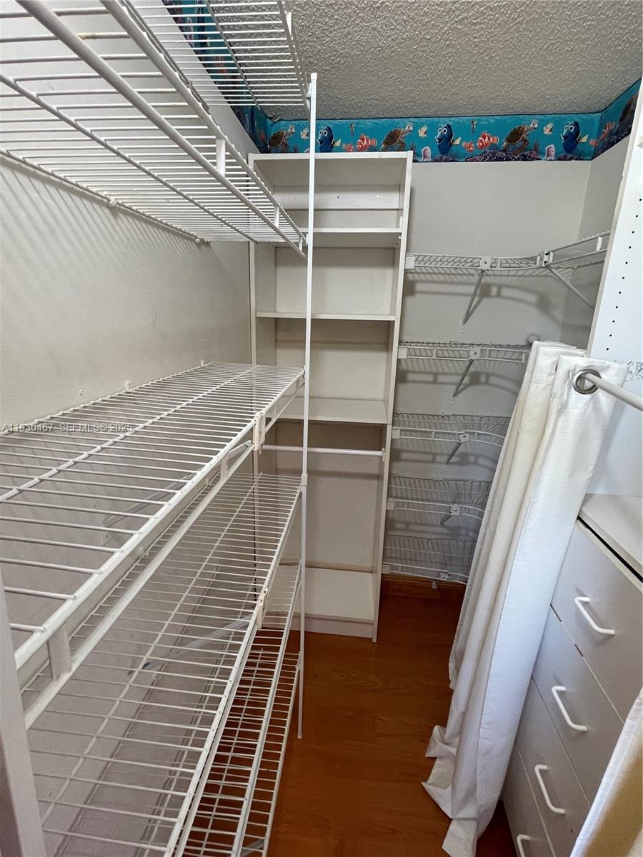 LAKESIDE AT THE HAMMOCKS - Residential Lease