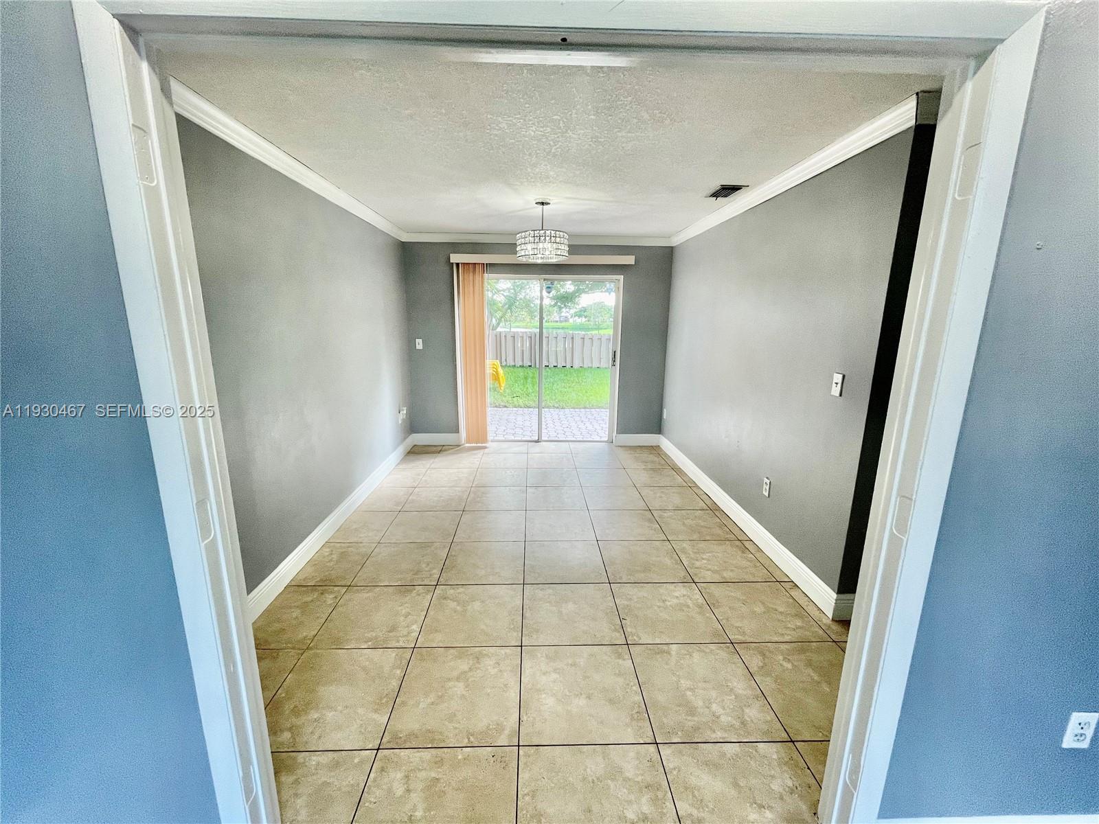 LAKESIDE AT THE HAMMOCKS - Residential Lease