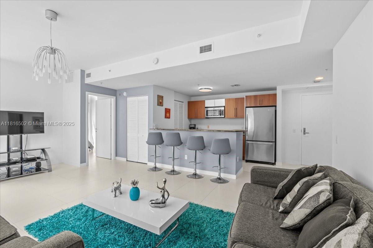 300 S Biscayne Blvd T3302, Miami, Broward County, Florida - 2 Bedrooms  
2 Bathrooms - 