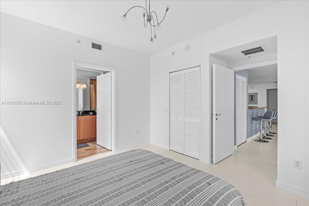MET 1 CONDO - Residential Lease