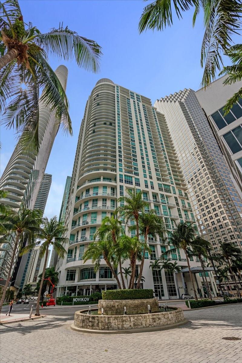 MET 1 CONDO - Residential Lease