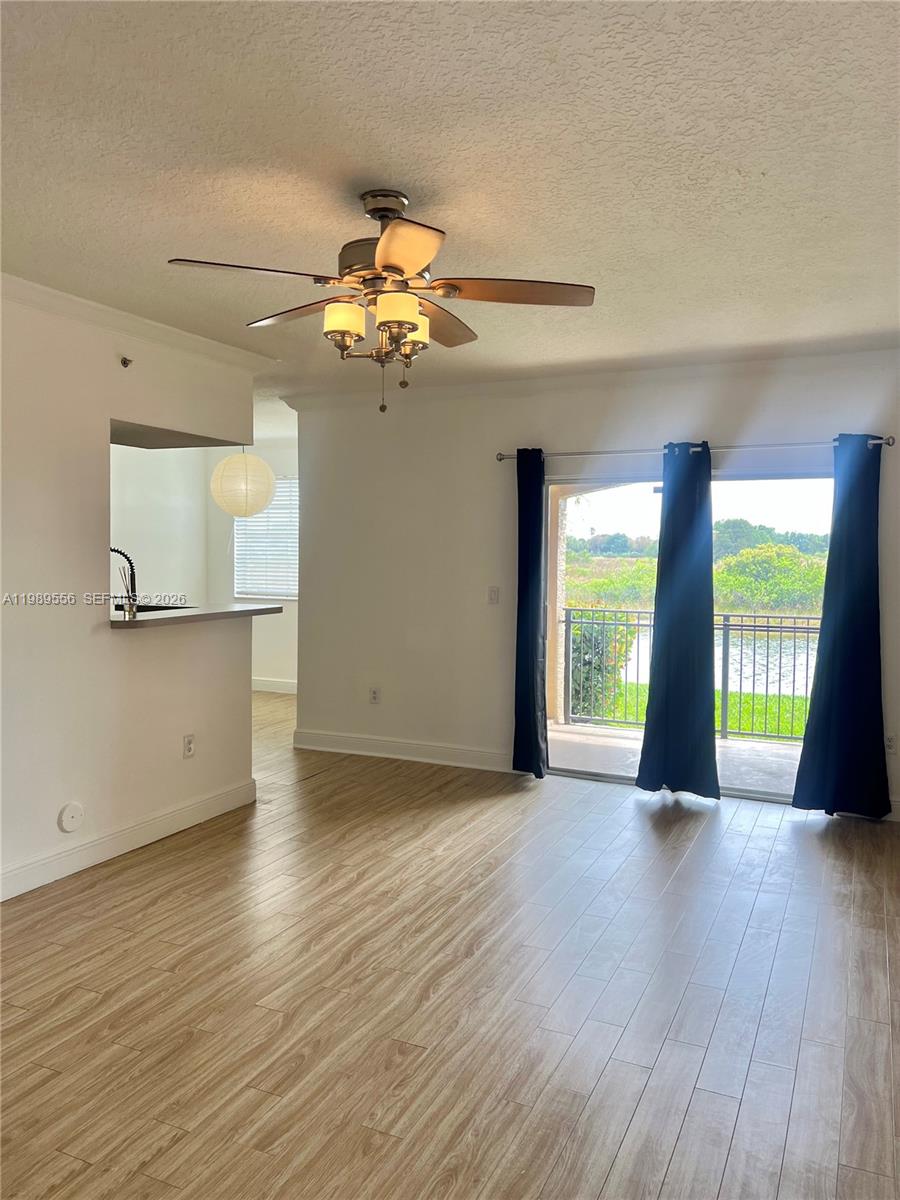 MARQUESA CONDO - Residential