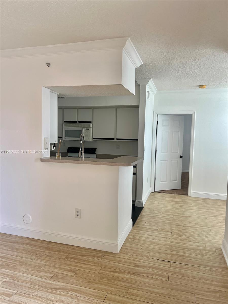 MARQUESA CONDO - Residential