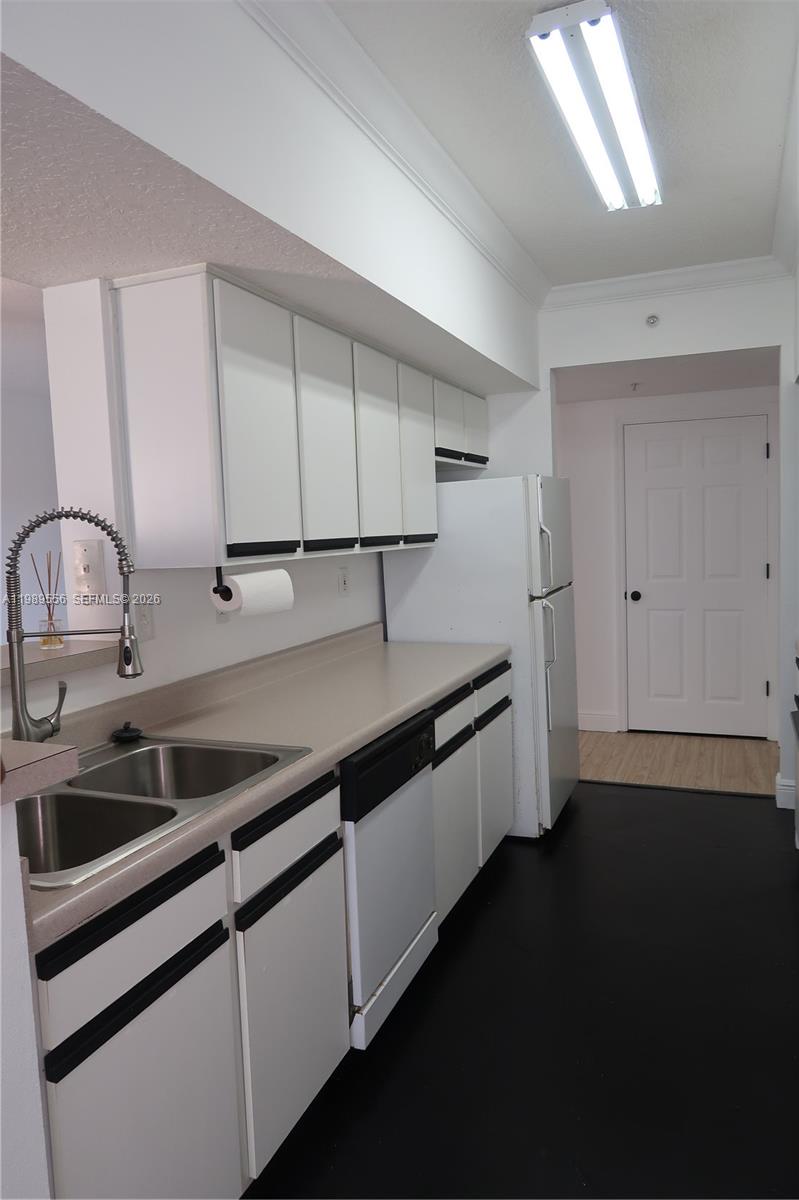 MARQUESA CONDO - Residential