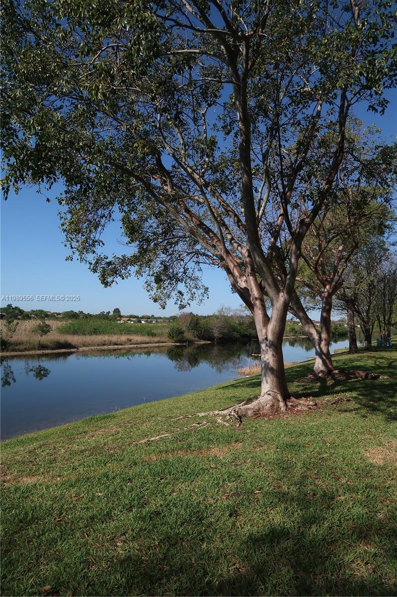 MARQUESA CONDO - Residential