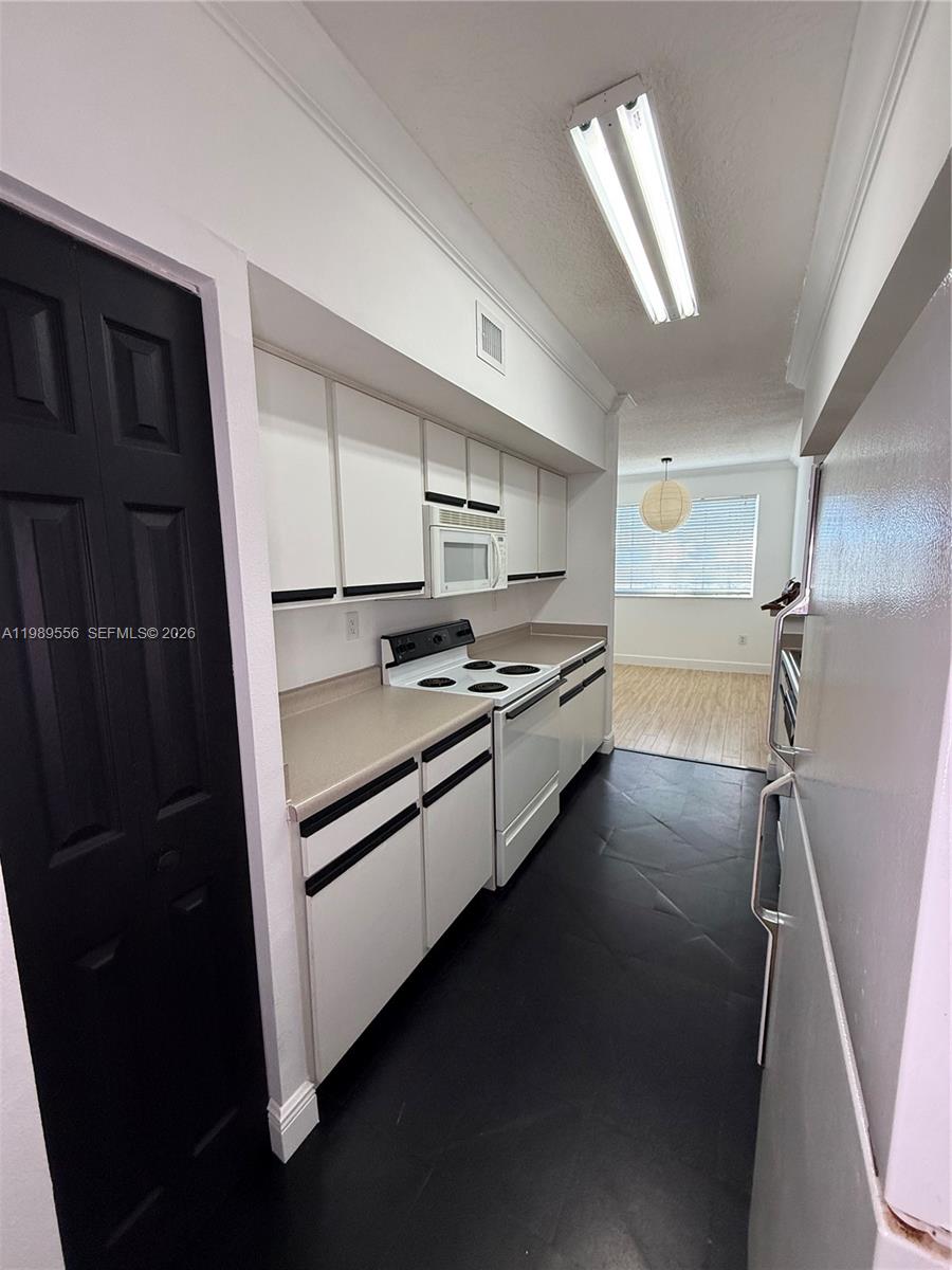 MARQUESA CONDO - Residential