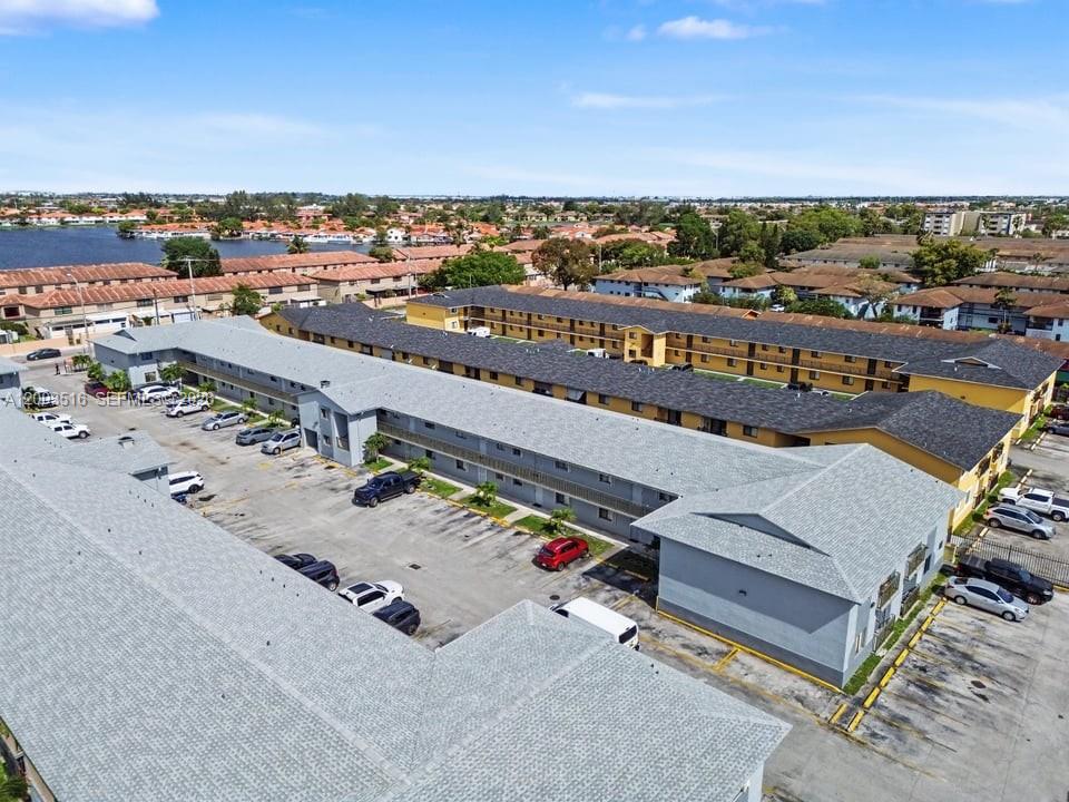 SEGOVIA VILLAS CONDO - Residential