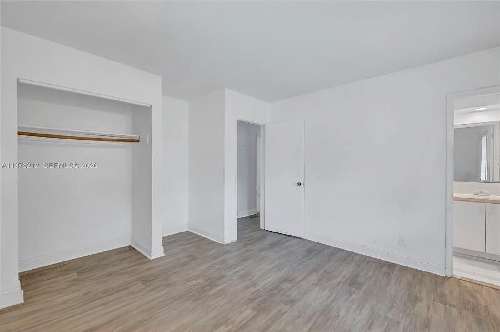 BROADVIEW COUNTRY CLUB ES - Residential