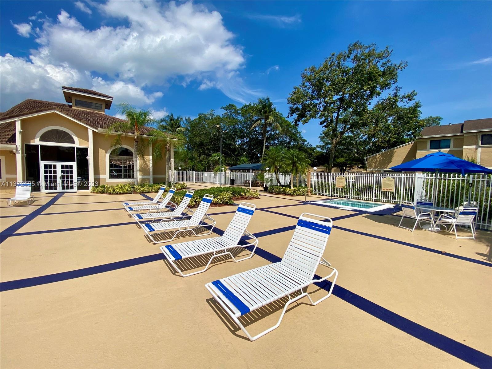 PALMS OF PEMBROKE CONDO - Residential Lease