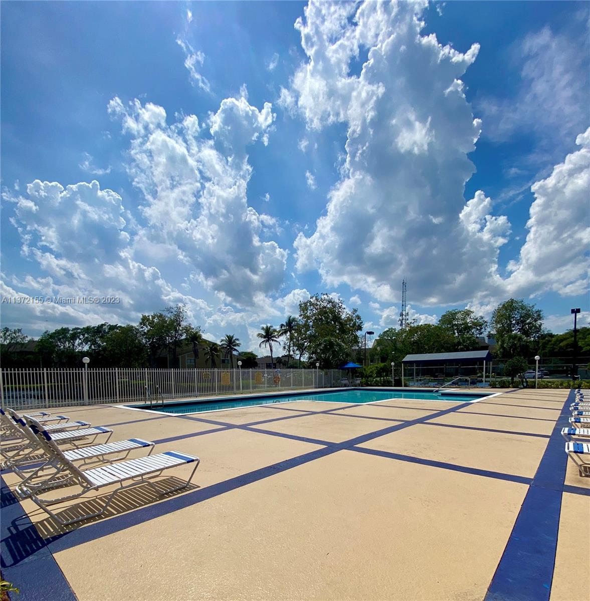 PALMS OF PEMBROKE CONDO - Residential Lease