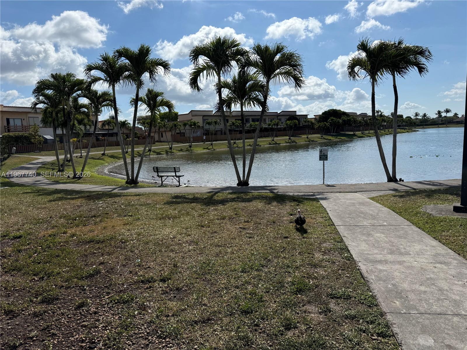 TAMIAMI LAKES TOWNHOMES S - Residential