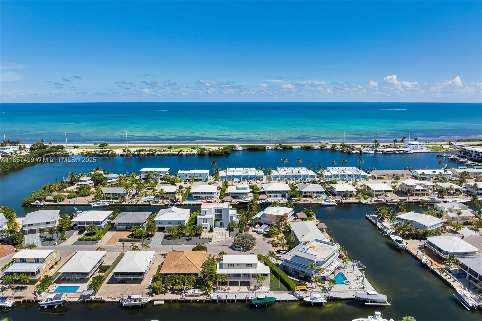 PORT ANTIGUA PLAT NO 5 & - Residential