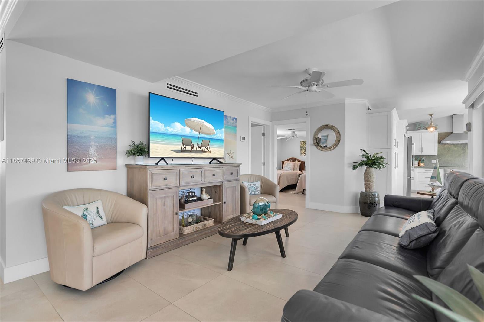 PORT ANTIGUA PLAT NO 5 & - Residential